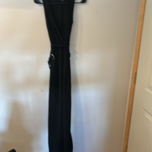 Have buckle waist jumpsuit size small - Picture 2 of 7